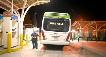 Hydrogen fuelling station - AC Transit in Emeryville, California